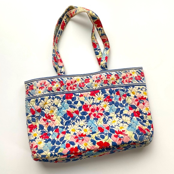 Vera Bradley Summer Cottage Tote - Picture 1 of 7